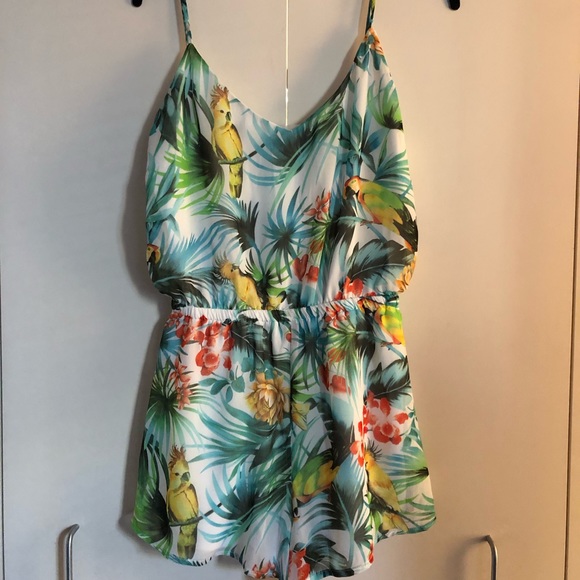 Show Me Your MuMu Romper - Picture 2 of 7